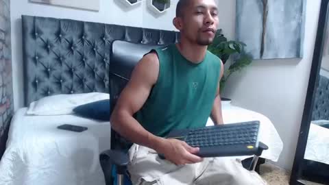 richar_voller online show from April 2026 11:19:02 AM