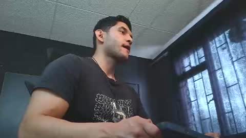 Snapshot of richard_milleer chatting on June 2026 05:28:01 PM Ricardo online show from June 2026 05:28:01 PM