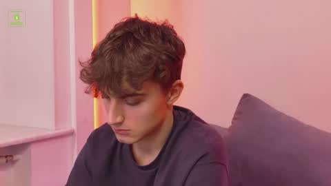 Snapshot of richard_steele_hot chatting on November 2025 03:35:01 PM Richard online show from November 2025 03:35:01 PM