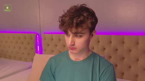 Snapshot of richard_steele_hot chatting on November 2025 03:22:01 PM Richard online show from November 2025 03:22:01 PM