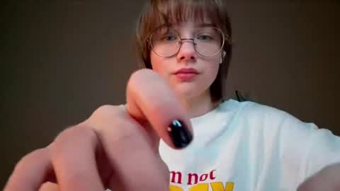 Luna online show from May 2026 07:19:02 PM