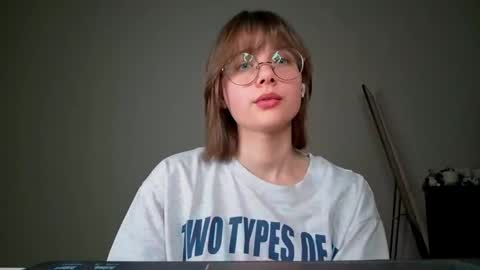 Luna online show from May 2026 06:59:01 PM