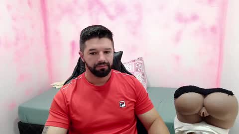 Snapshot of richrolland chatting on December 2024 04:29:02 PM Rickseduction online show from December 2024 04:29:02 PM