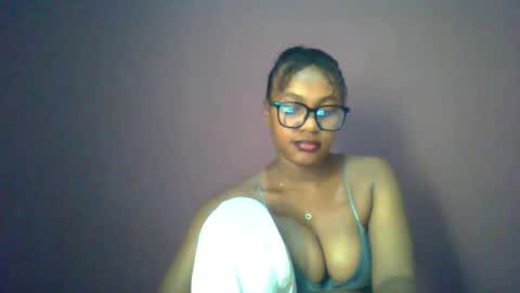 Snapshot of ricie001 chatting on June 2026 12:58:02 PM ricie001 online show from June 2026 12:58:02 PM