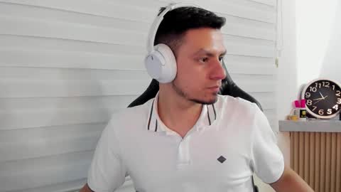  Rick Diesel  online show from October 2025 03:40:01 AM