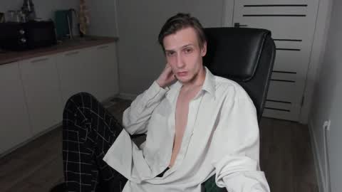 Snapshot of rick_reed chatting on April 2026 01:04:01 AM Rick online show from April 2026 01:04:01 AM