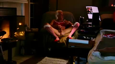 Snapshot of ricks4fun chatting on December 2024 03:18:02 AM PINK HOLE TWINK online show from December 2024 03:18:02 AM