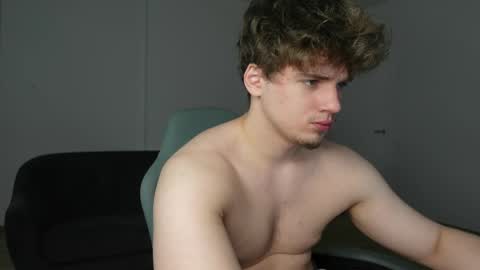 RICKY BECKO online show from April 2026 03:48:02 AM