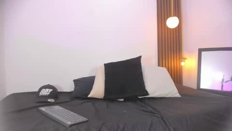 Ricky  online show from December 2024 02:31:02 AM