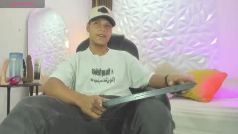 Ricky  online show from October 2025 01:56:02 PM