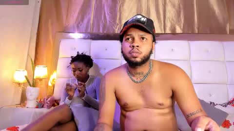 Snapshot of rickyandsharlot chatting on March 2026 05:01:02 AM rickyandsharlot online show from March 2026 05:01:02 AM