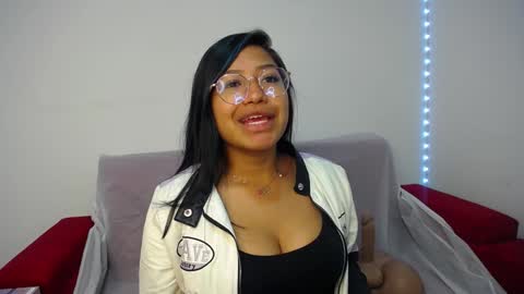 milena online show from February 2025 03:20:01 AM