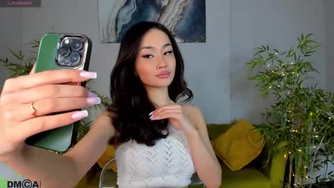 Snapshot of riddle_layla chatting on March 2026 09:14:02 AM Layla online show from March 2026 09:14:02 AM