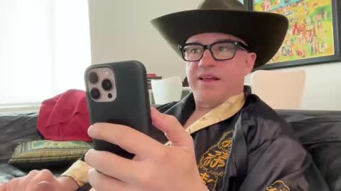 Snapshot of ridingtime25 chatting on November 2025 08:33:02 PM ridingtime25 online show from November 2025 08:33:02 PM