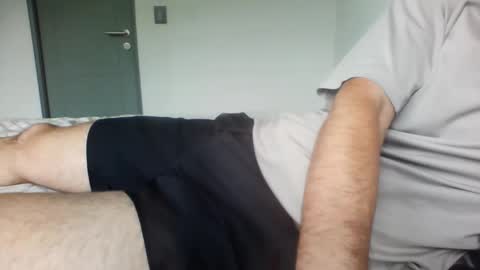 rielol23 online show from October 2025 09:47:02 PM