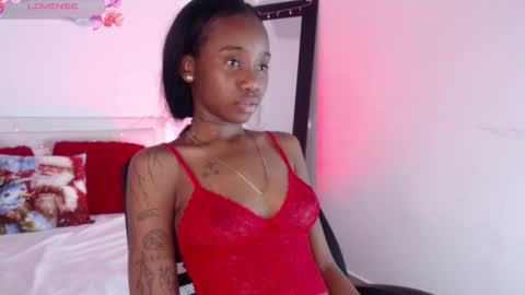 Snapshot of rihana_hot01 chatting on December 2024 03:07:01 AM ri ri online show from December 2024 03:07:01 AM