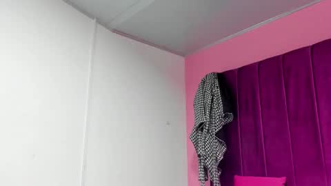 Snapshot of rihanna_hotx chatting on September 2025 04:06:01 AM Rihanna hotx online show from September 2025 04:06:01 AM