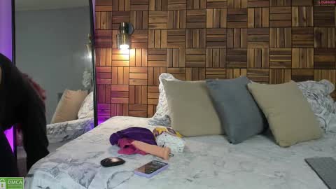 Snapshot of rihannadeep chatting on October 2025 10:12:02 AM Sara online show from October 2025 10:12:02 AM