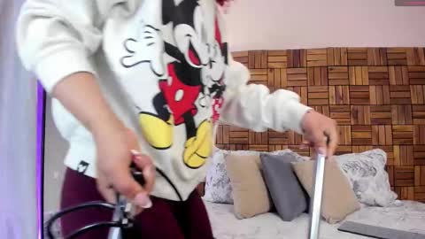 Snapshot of rihannadeep chatting on October 2025 10:14:01 AM Sara online show from October 2025 10:14:01 AM