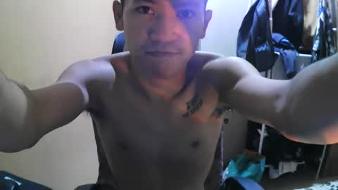 riiichie12 online show from November 2025 06:31:01 PM