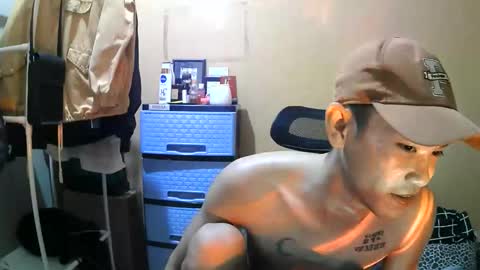 riiichie12 online show from November 2025 06:51:02 PM