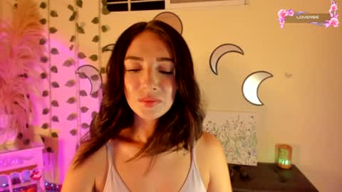 Snapshot of riiley_ chatting on December 2024 04:33:01 AM Independent model online show from December 2024 04:33:01 AM