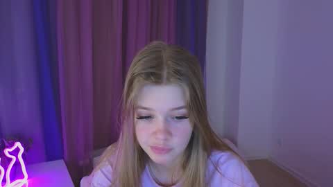 Rina online show from October 2025 10:00:02 PM