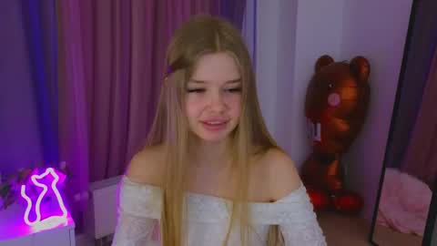 Rina online show from May 2026 08:38:02 PM
