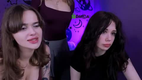 Meow online show from May 2026 07:11:02 PM