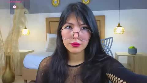 Snapshot of riley_sierra chatting on December 2024 12:27:02 PM Riley Sierra online show from December 2024 12:27:02 PM