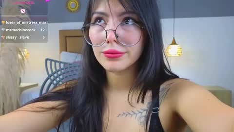 Snapshot of riley_sierra chatting on January 2025 03:18:01 PM Riley Sierra online show from January 2025 03:18:01 PM