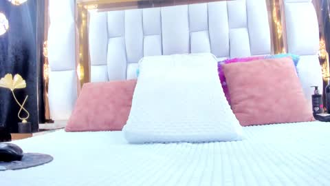 Snapshot of rileysweett chatting on September 2025 11:47:02 AM Riley online show from September 2025 11:47:02 AM