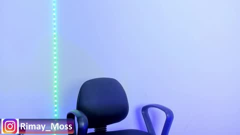 Snapshot of rimay_moss2017 chatting on November 2025 11:37:01 PM Master Rimay Moss online show from November 2025 11:37:01 PM