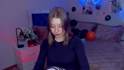 rinacake online show from October 2025 04:13:01 PM