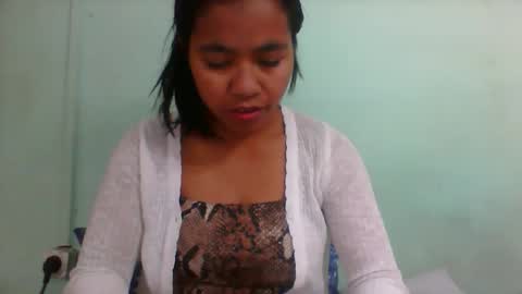 Snapshot of rinah856024 chatting on October 2025 05:14:01 AM rinah856024 online show from October 2025 05:14:01 AM