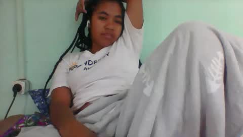 Snapshot of rinah856024 chatting on October 2025 06:05:01 PM rinah856024 online show from October 2025 06:05:01 PM