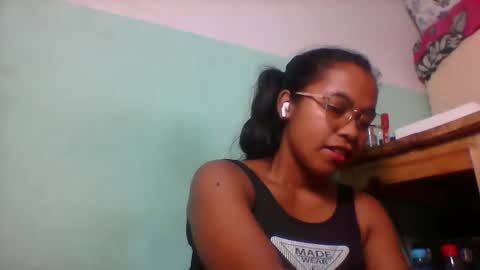 rinah856024 online show from April 2026 06:20:01 PM