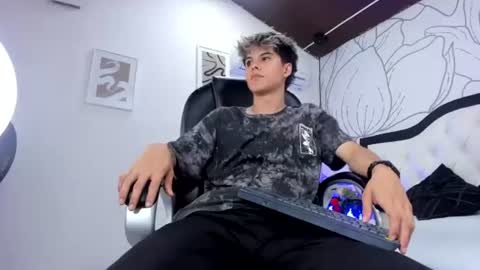 rio_miller online show from June 2026 08:18:01 PM