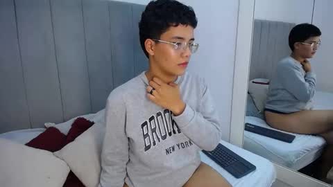 Snapshot of rio_valencia chatting on September 2025 04:02:02 AM rio_valencia online show from September 2025 04:02:02 AM