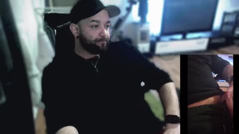 Snapshot of riptid3_ chatting on March 2025 07:30:01 AM Ask Me online show from March 2025 07:30:01 AM