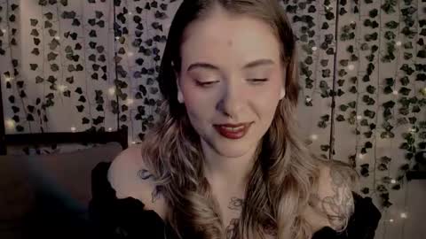 Snapshot of risha_laass chatting on February 2025 07:04:01 PM risha_laass online show from February 2025 07:04:01 PM