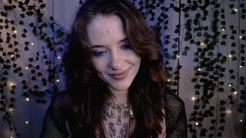 risha_laass online show from May 2026 08:25:01 PM
