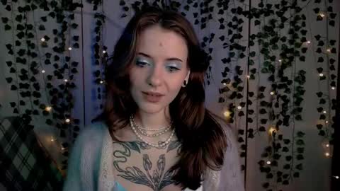 risha_laass online show from May 2026 08:03:02 PM