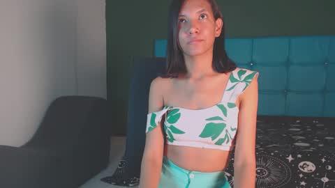 Snapshot of risy_rose chatting on February 2025 07:53:02 PM risy_rose online show from February 2025 07:53:02 PM