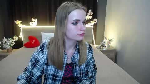ritakiskis online show from May 2026 07:19:02 PM