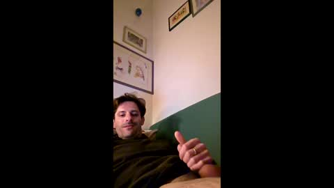 rizzo1980682473 online show from April 2026 11:46:01 PM