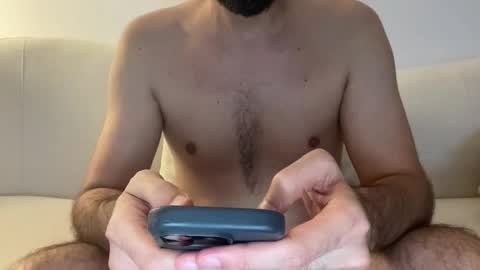 Snapshot of rlggggn42 chatting on October 2025 06:39:01 PM rlggggn42 online show from October 2025 06:39:01 PM