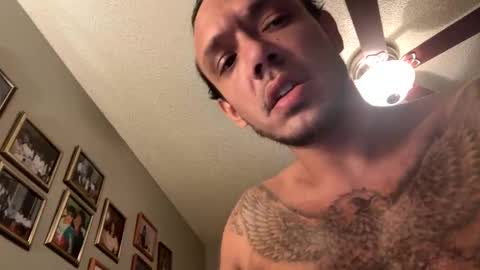 Snapshot of rluxe2676 chatting on January 2025 03:05:02 AM BwC4Breed online show from January 2025 03:05:02 AM