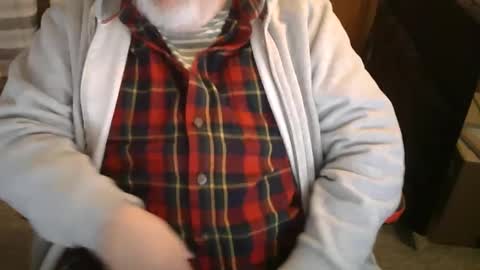 Snapshot of rndmronnie chatting on December 2024 09:13:02 PM Ron Rodan online show from December 2024 09:13:02 PM