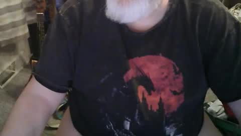 Snapshot of rndmronnie chatting on March 2026 05:35:01 AM Ron Rodan online show from March 2026 05:35:01 AM